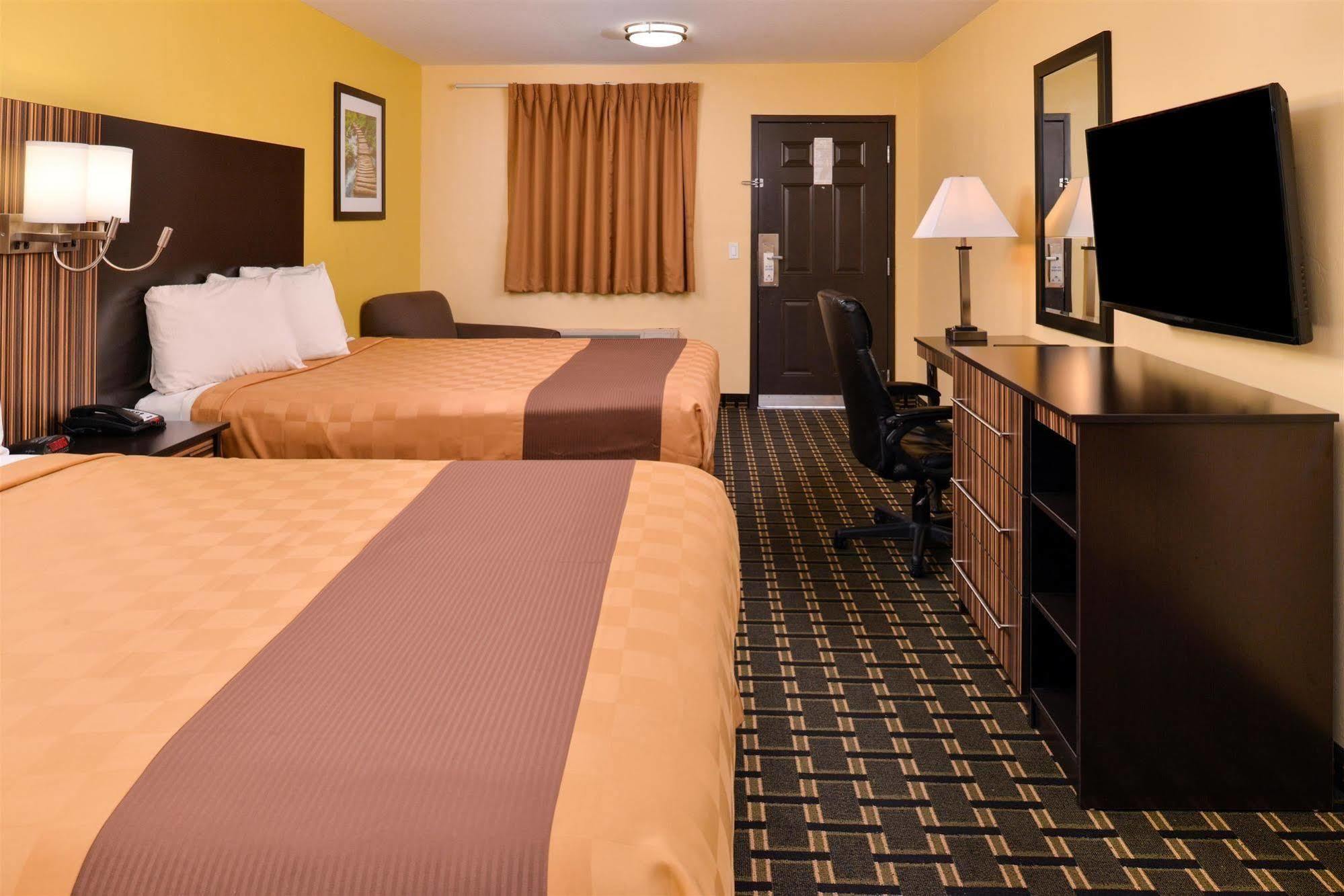 Americas Best Value Inn Ponca City Exterior photo